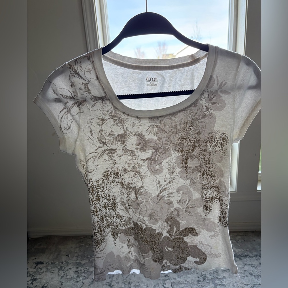 a.n.a White Tee with Beige Floral Detail - Picture 3 of 4